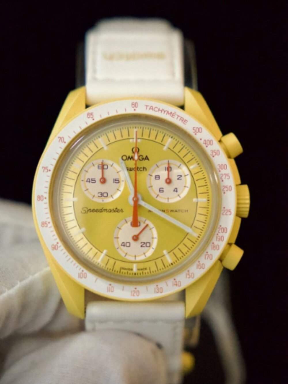 Omega x Swatch MoonSwatch Mission to the Sun
